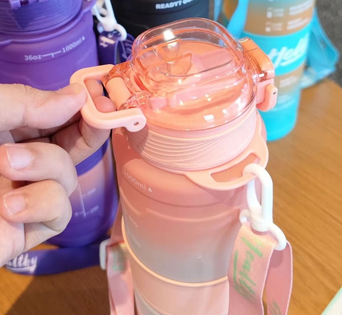 Hello - 1000ML Gradient Matte Sports Water Bottle