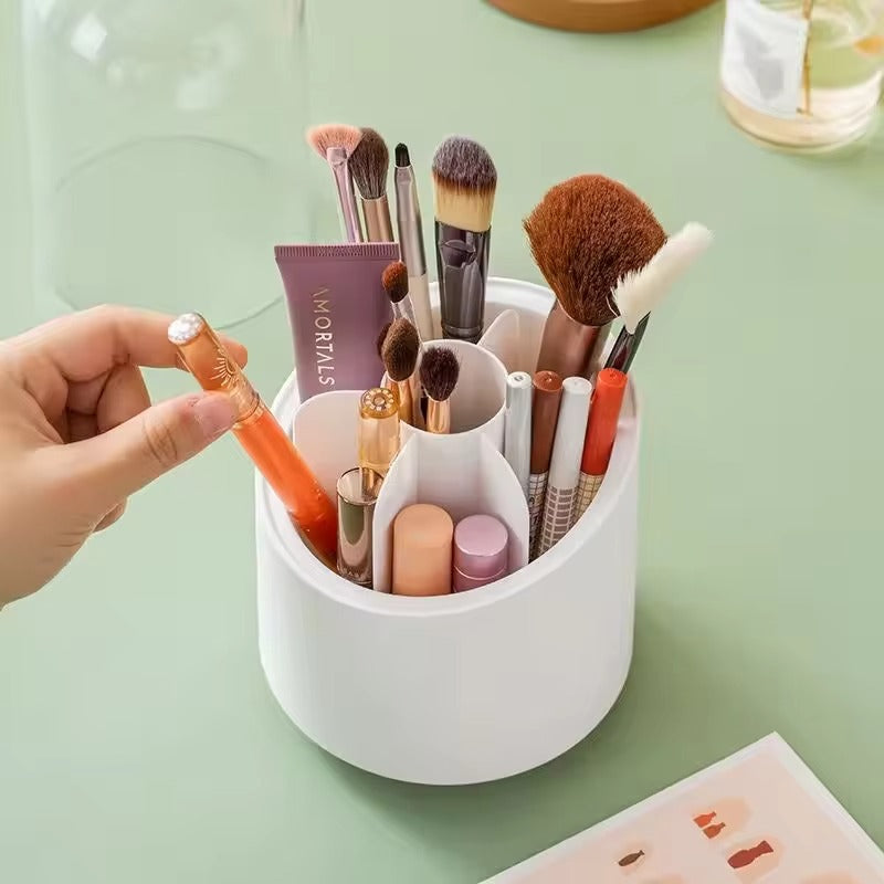 360° Covered Rotating Brush Holder
